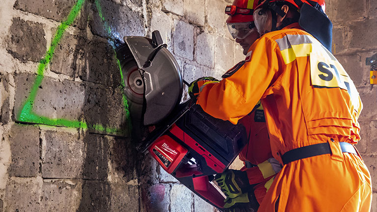 przykładowe zdjęcie przecinarki akumulatorowej